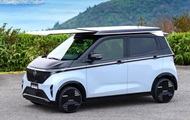 Nissan introduces a solar electric vehicle: 3000 km range per year without charging