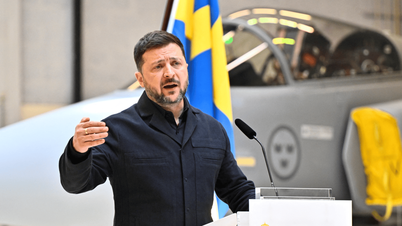 Дрон влучив у будинок у Румунії