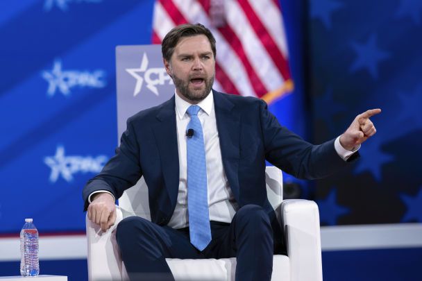 Дж.Д. Венс: США мають підвищити пенсії американцям, а не допомагати Україні