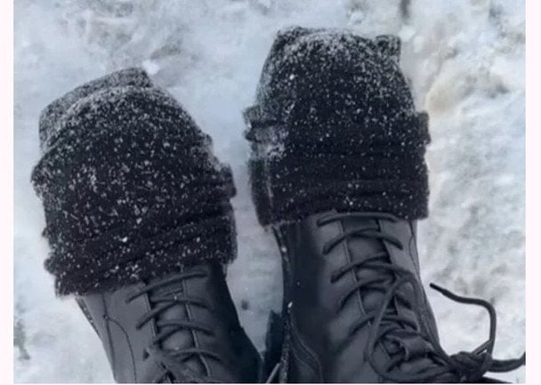 Domowe sposoby na śliskie buty: od ziemniaka po papier ścierny