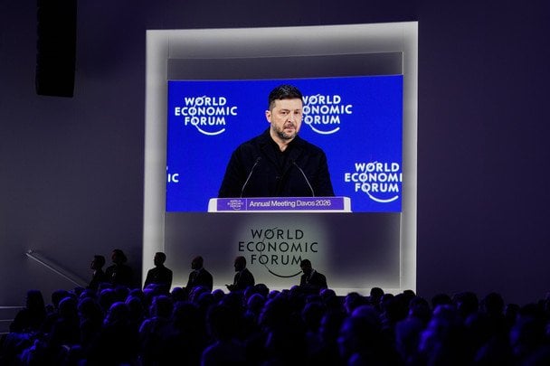 Dreiergespräche in Abu Dhabi: Ukraine, USA und Russland suchen Lösung für den Donbas