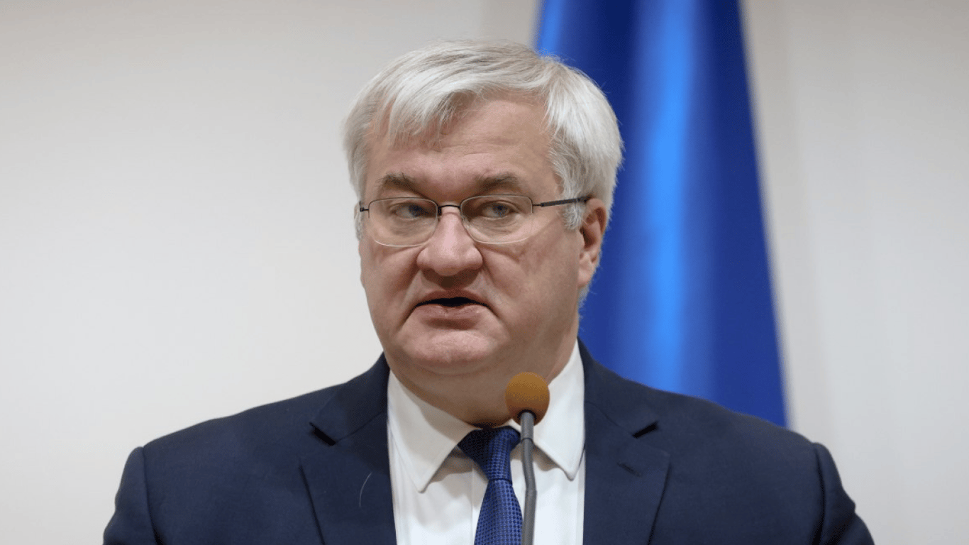 Ukrainischer Außenminister fordert vom IStGH Haftbefehle wegen Angriffen auf Energieinfrastruktur