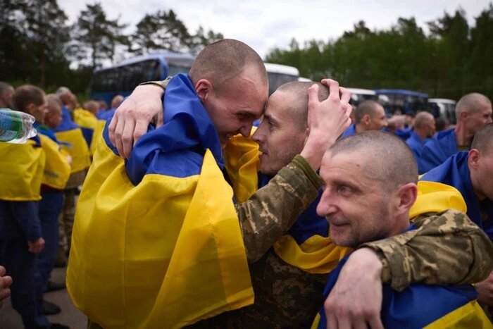 State support for those released from captivity: leave, compensation and legal assistance