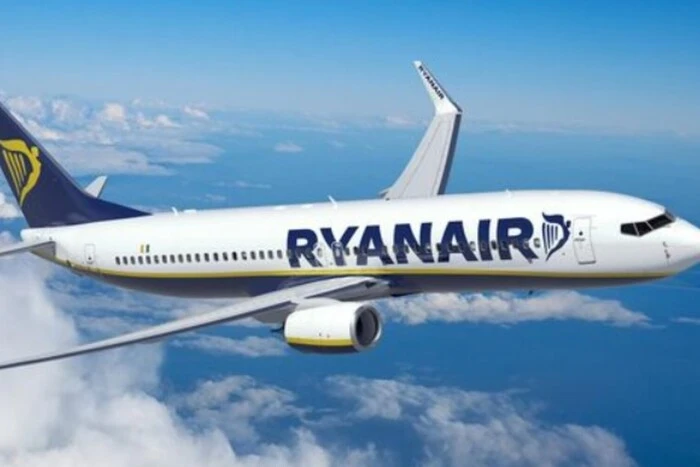 Ryanair скорочує рейси до Іспанії: які маршрути скасують з січня