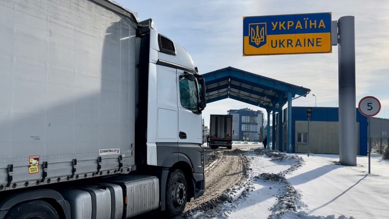 Заторы на границе с Румынией