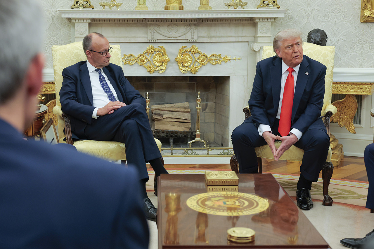 A Birthday Gift for Trump from Merz: Details Emerge About the Letter
