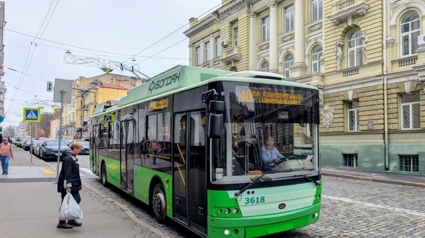 Plotki o płatnych przejazdach w Charkowie zdementowane – transport publiczny nadal darmowy