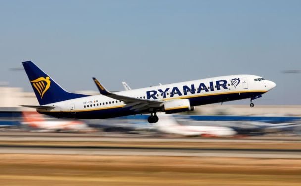 Рейс Ryanair с неисправными туалетами