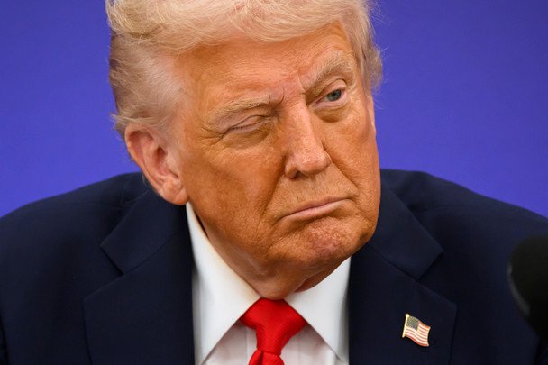 Odkryto nowe poszlaki w XIX-wiecznych książkach – czy to dowód na podróże w czasie Donalda Trumpa?