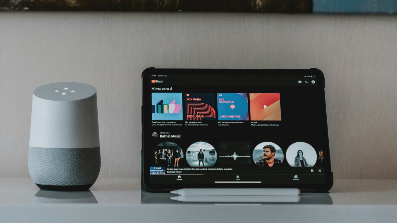 Playlisty generowane przez sztuczną inteligencję w YouTube Music