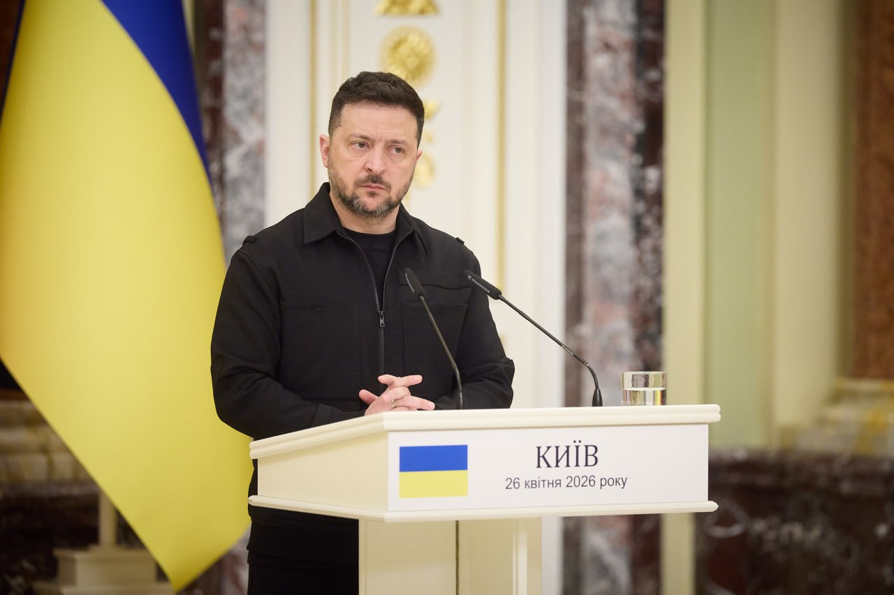 Зеленський та дрони України