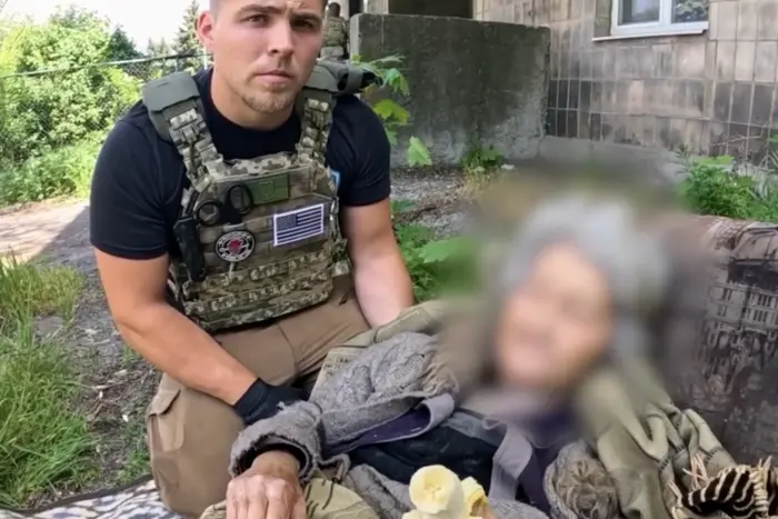 Leżała dwa tygodnie bez jedzenia. Policja ewakuowała mieszkankę Pokrowska