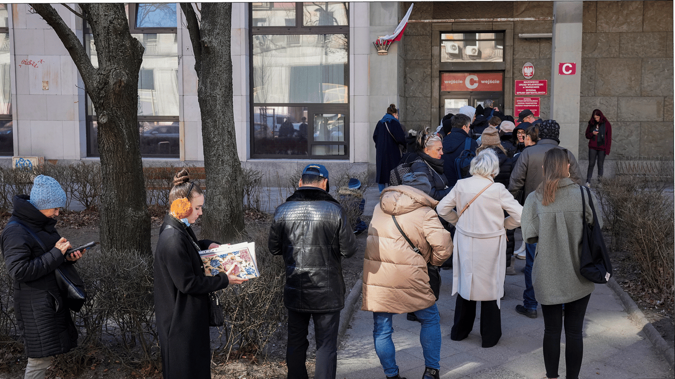 Іноземці отримають безкоштовну юридичну допомогу