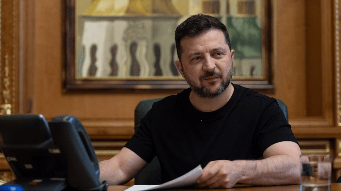 Зеленський і Макрон обговорюють ППО