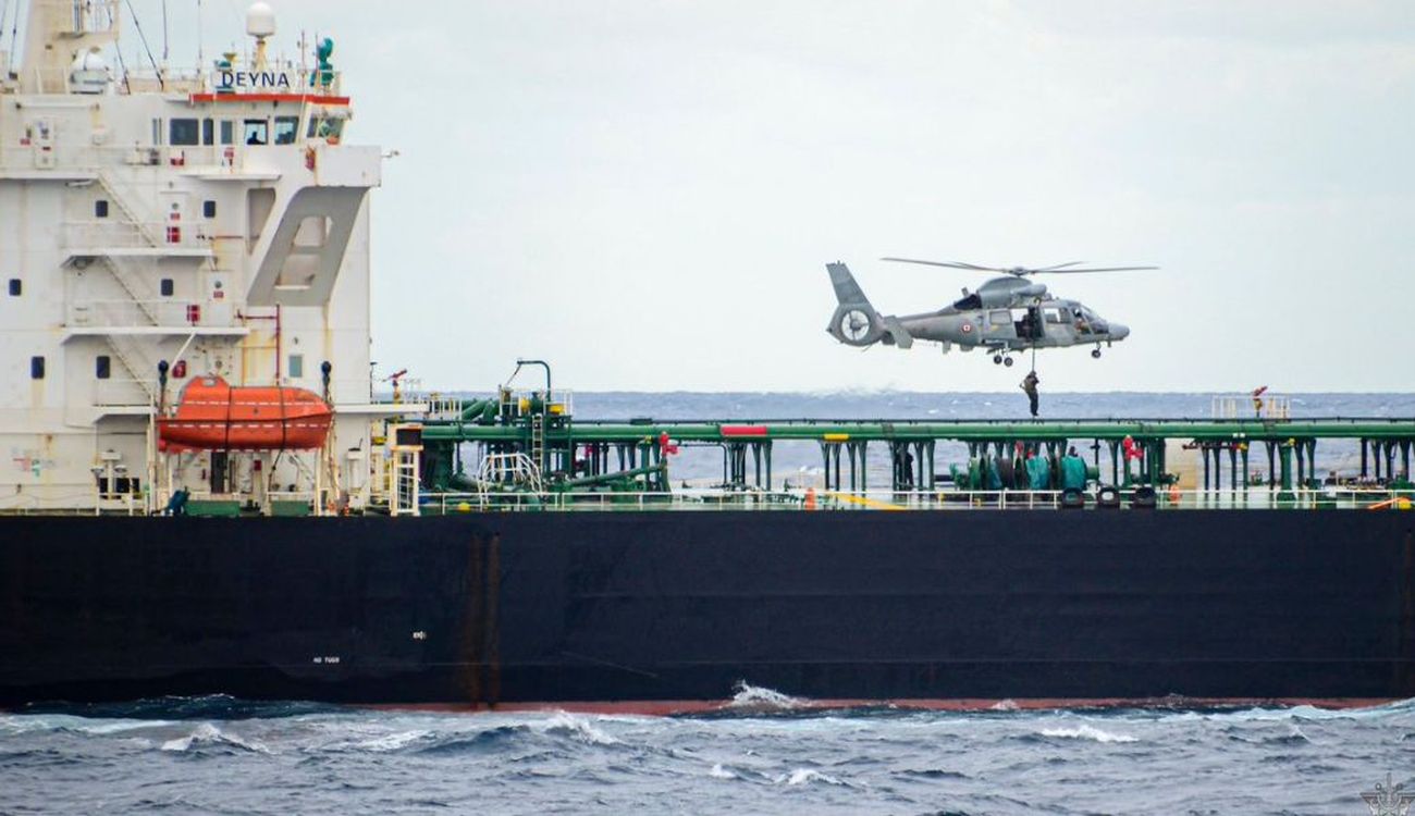 Затриманий російський танкер у Франції