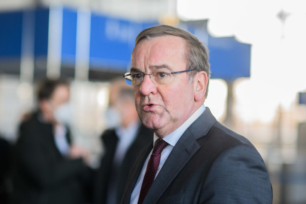 Germany to Fund Weapons Production in Ukraine, Pistorius Announces