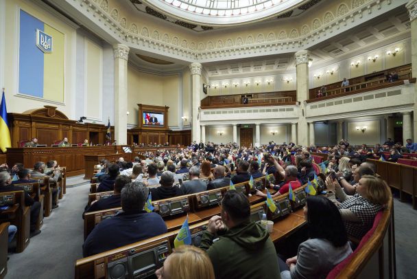 Зеленський готує Раду до війни
