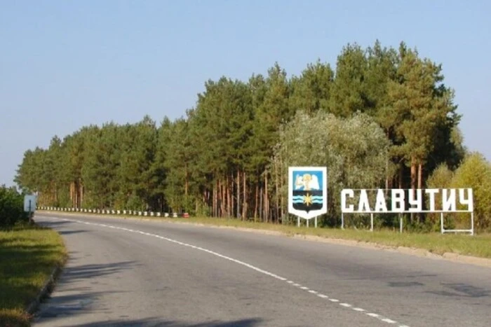 Славутич без света после обстрелов: как город работает над восстановлением