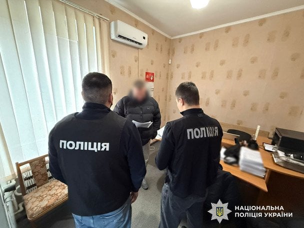 Oszustwo na Odeszczyźnie: przez półtora roku ukrywał śmierć matki dla zysku i uniknięcia wojska