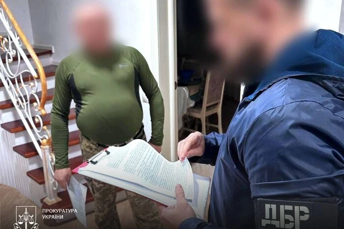 Заместителя командира во Львовской области обвинили в принуждении подчиненных к строительным работам