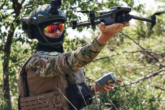 Россияне за двое суток: более 2000 атак дронами-камикадзе и 3300 обстрелов