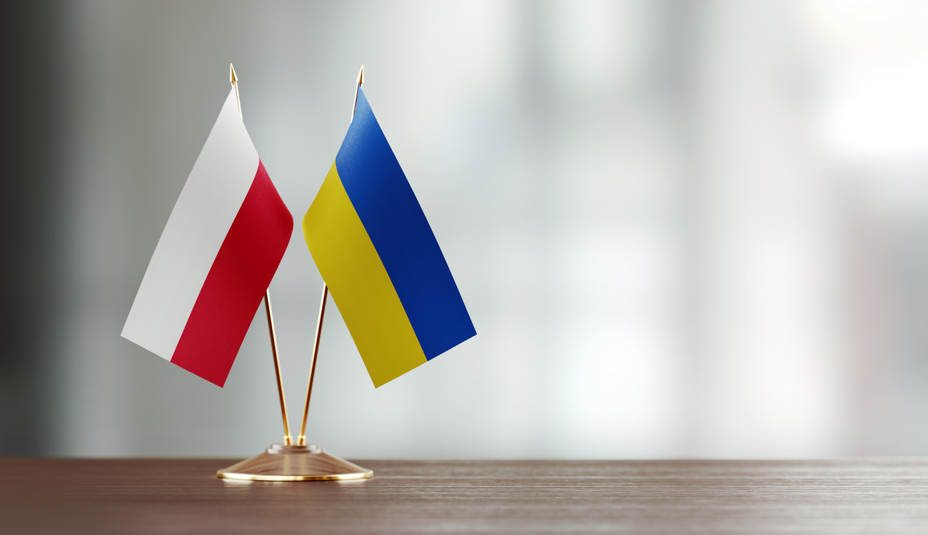 Польща передає генератори для України