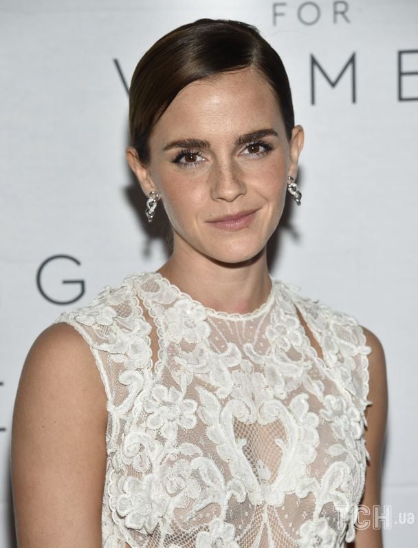 Emma Watson Spotted with Gonzalo Hévia Baillères Again: New Airport and Restaurant Photos Fuel Romance Rumors