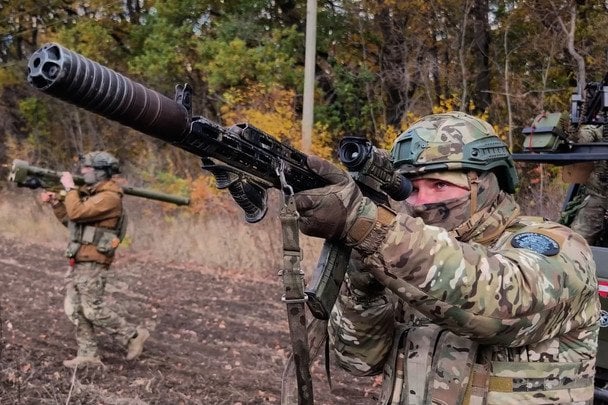 Експосол попередив про напад РФ