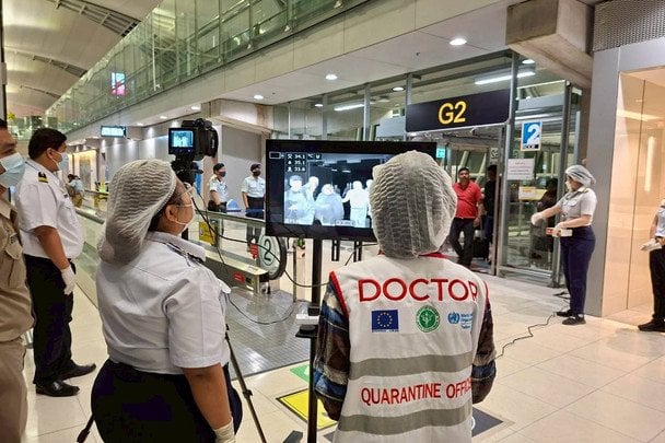 Indie: alarm epidemiologiczny w związku z wirusem Nipah. Kraje Azji zaostrzają kontrole