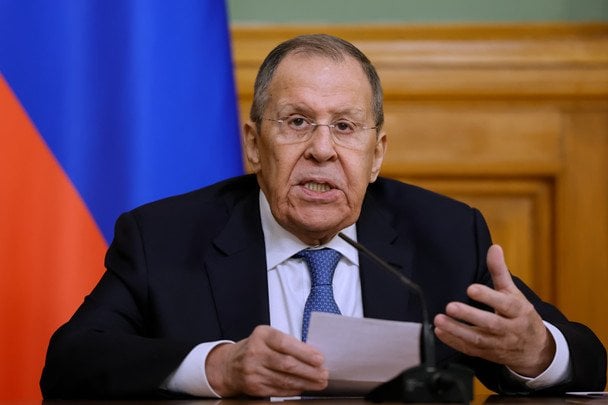 Лавров відкидає мирні умови