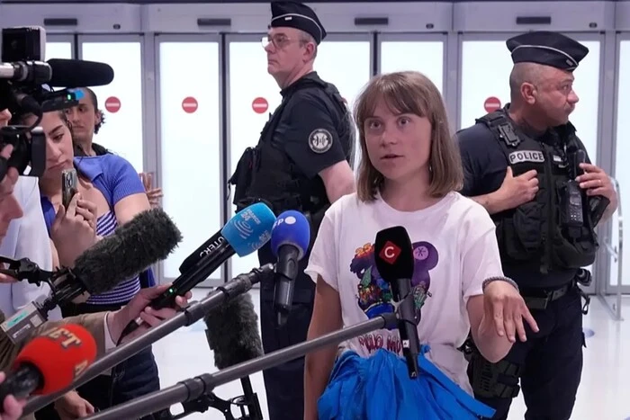 Флотилію з Гретою Тунберг повернуло до порту: Ізраїль загрожує арештами