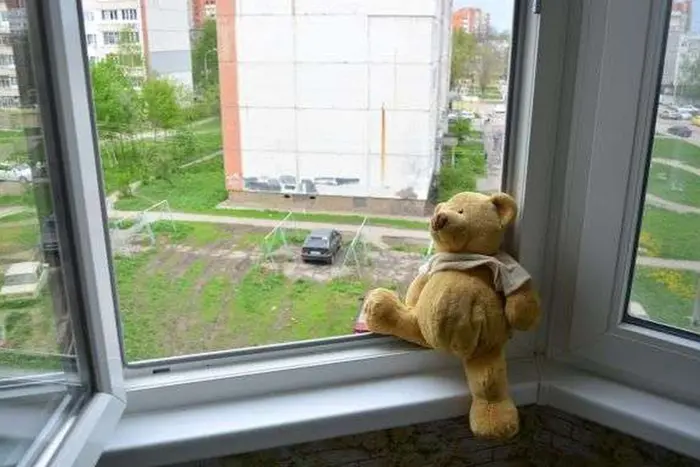 В Одессе новорожденное выбросили из окна: полиция задержала 39-летнюю женщину