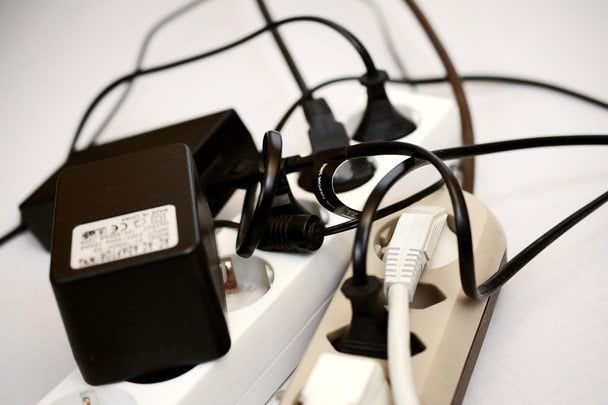 Plugged-in devices and energy consumption
