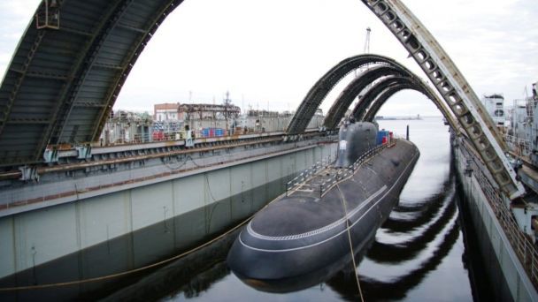 Росія заперечує ураження підводного човна Варшавянка: що відомо про атаку дронів