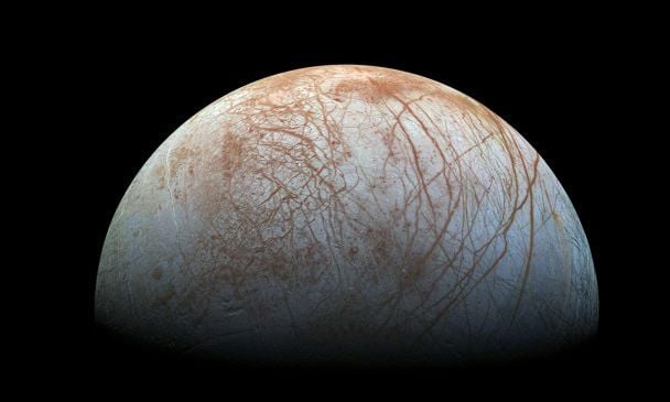 Life on Europa is unlikely: new research reveals the sleepy ocean of the moon