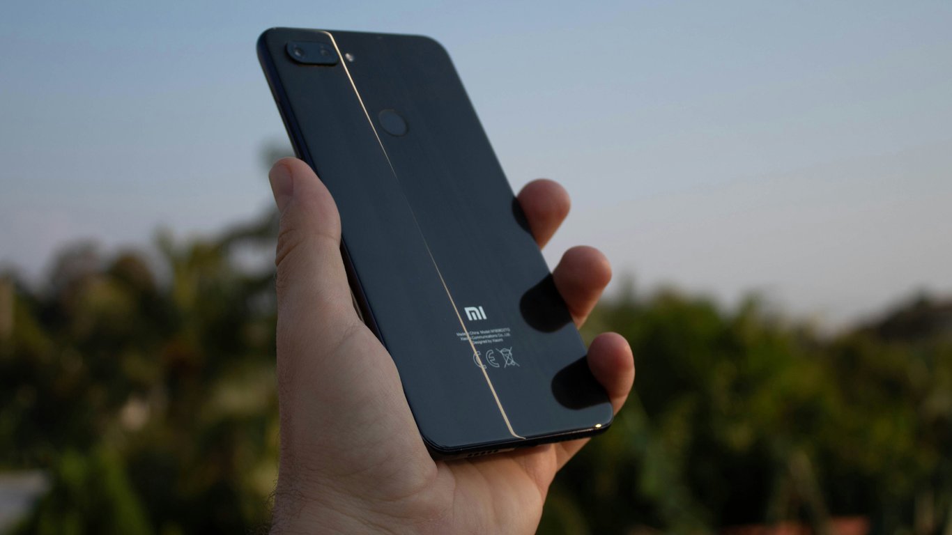Is Your Smartphone Obsolete? 4 Key Signs It's Time for an Upgrade