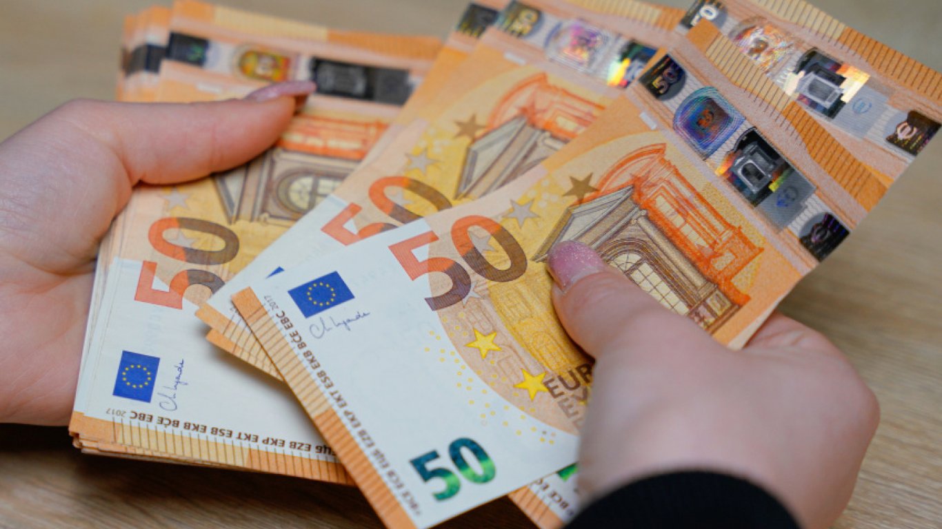 Ukrainian Women Entrepreneurs: How to Apply for Business Grants Up to €7,000
