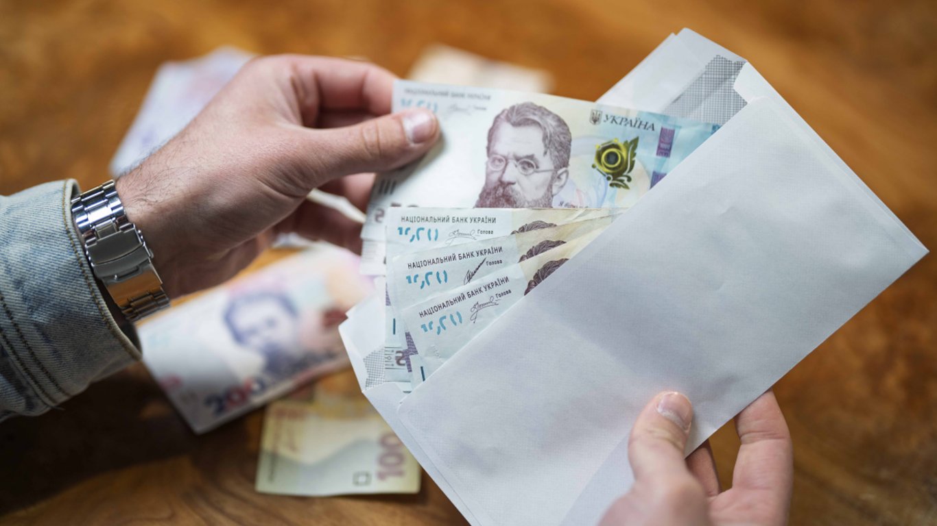 Rewolucja w portfelach Polaków: kwiecień 2026 przynosi nowe stawki emerytur i pensji