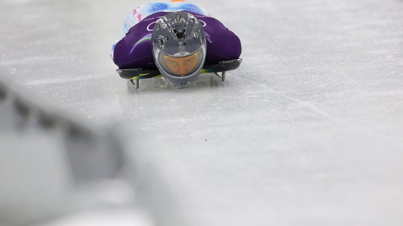 Czarna opaska zamiast hełmu. Międzynarodowy Komitet Olimpijski wyraził zgodę dla ukraińskiego zawodnika