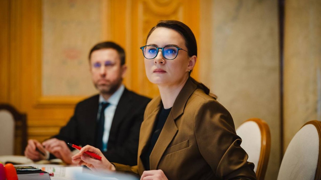 МВФ перечислил Украине 1,5 млрд долларов: цели первого транша