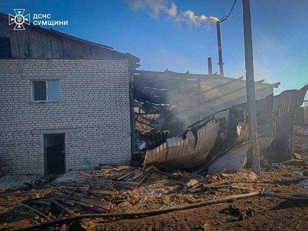 Руйнування після авіаудару по Сумщині
