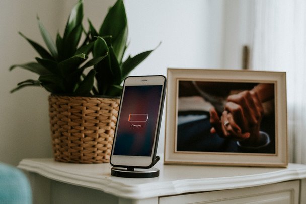 Five Locations That Can Seriously Damage Your Smartphone