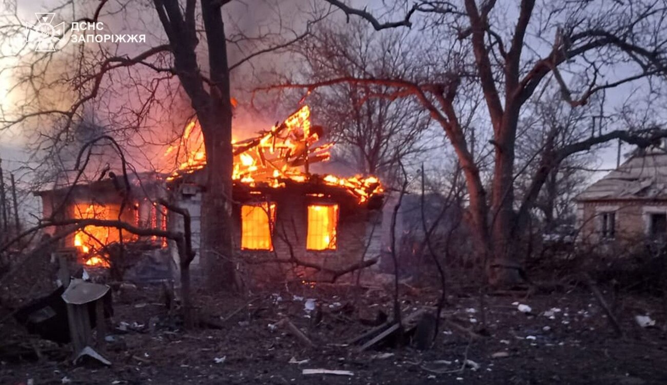 Обстрелы Запорожской области: 517 атак, есть погибшие и раненый подросток