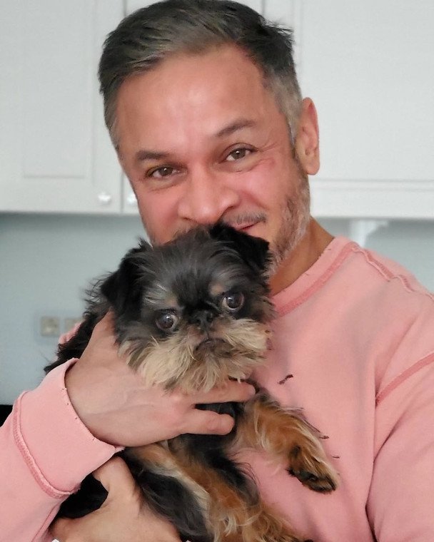Jimenez-Bravo with his dog Choco