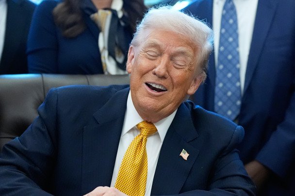 Трамп і Карні на пресконференції
