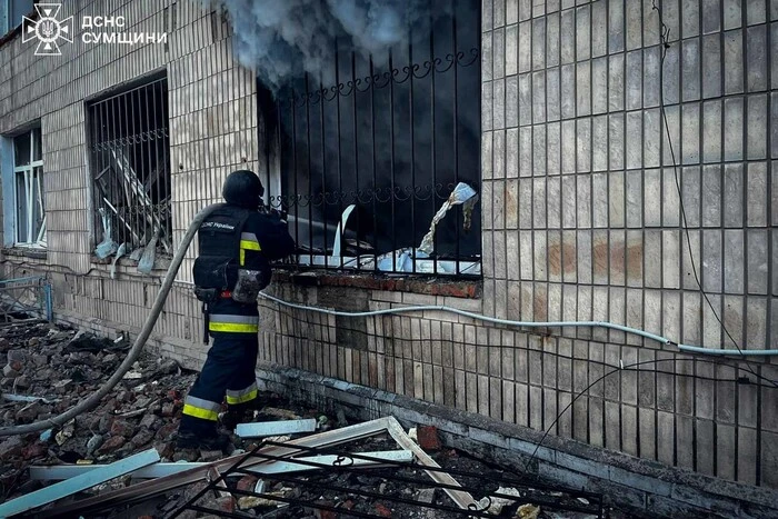 Russian attack on Sumy region at night