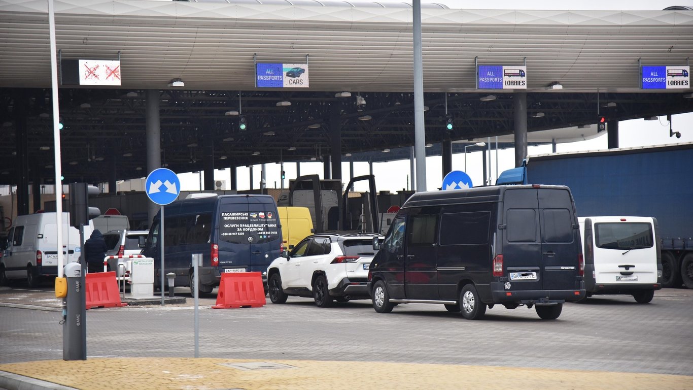 Сума готівки для в'їзду в Польщу
