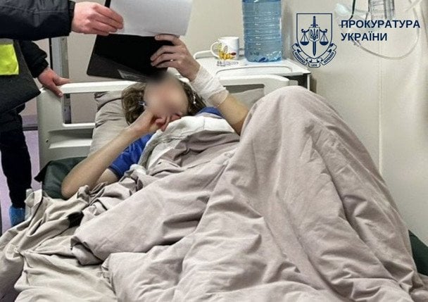 Судовий процес щодо підозрюваного підлітка