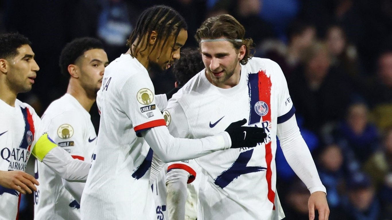 Ukraiński obrońca Ilja Zabarny najlepszy w PSG. Luis Enrique chwali jego grę