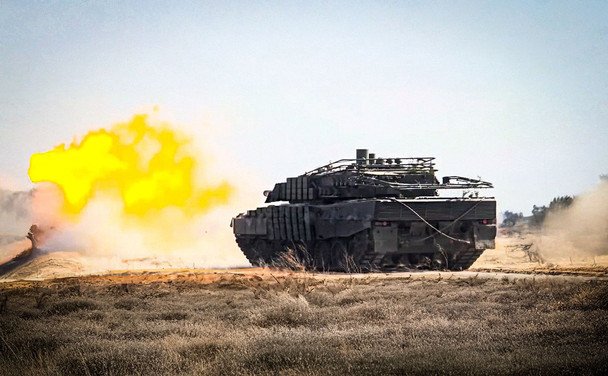 Танки Abrams та Leopard на фронті